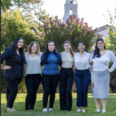Saint Mary's College Gael Women in Business 领导 Team